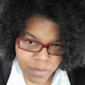 Meet your Posher, Marisa